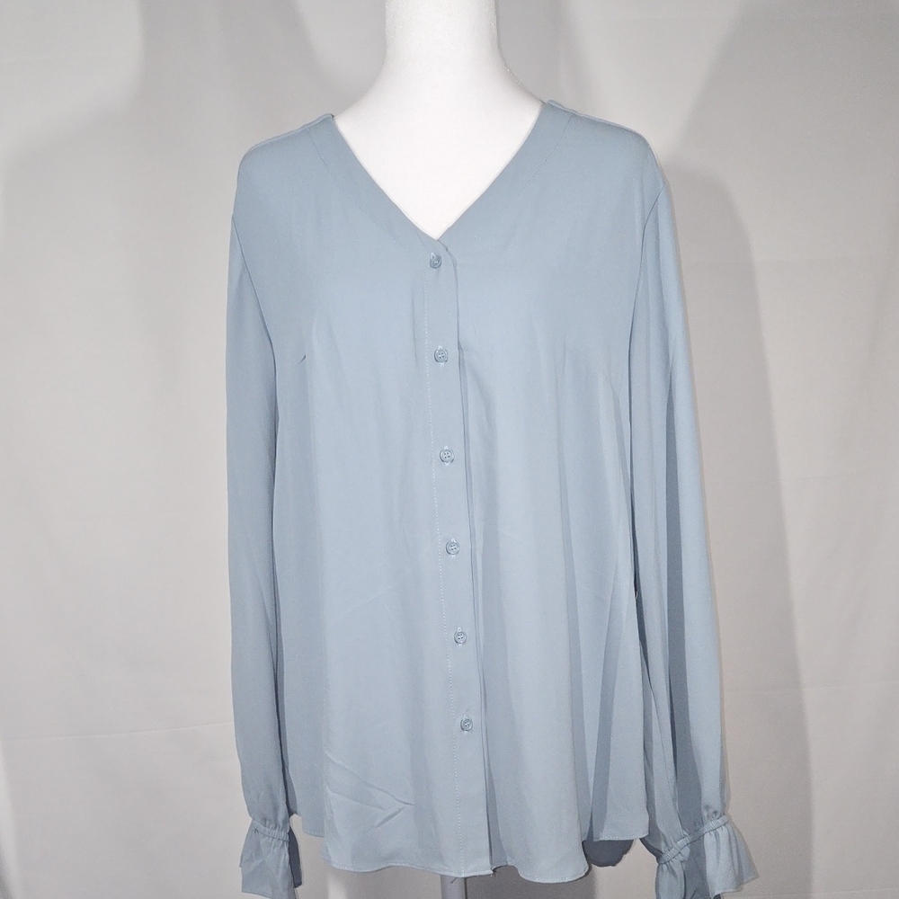 T TAHARI NWT "Dune Blue" V-Neck Button-Down Blouse w/ Ruffle Cuffs